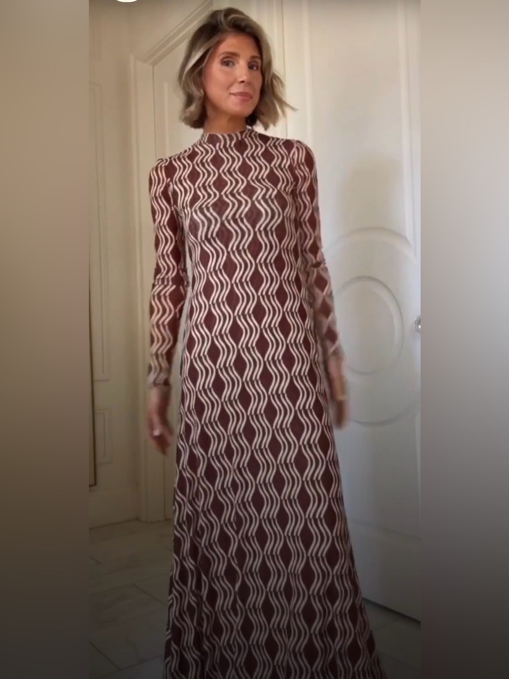 RESA Brown and Cream Wavy-Print Long Sleeve Maxi Dress